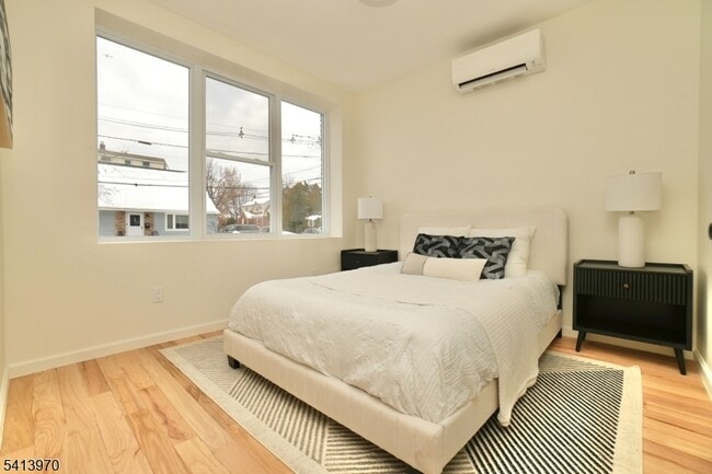 Building Photo - 15 Palisade Ave