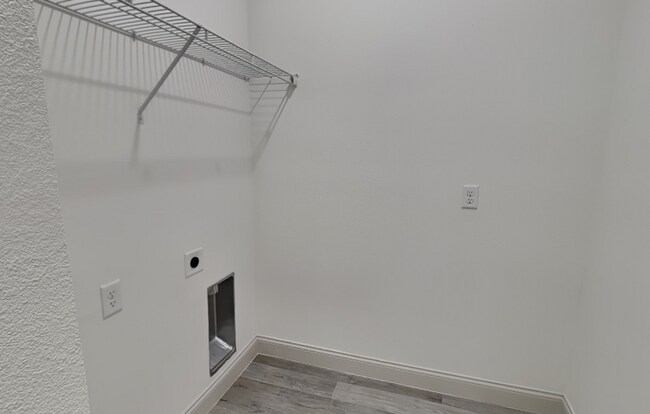 Building Photo - 7780 N Maltese Dr