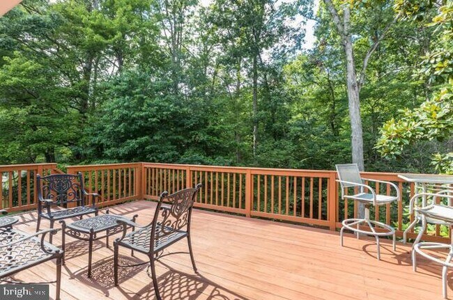 Building Photo - 7893 Godolphin Dr