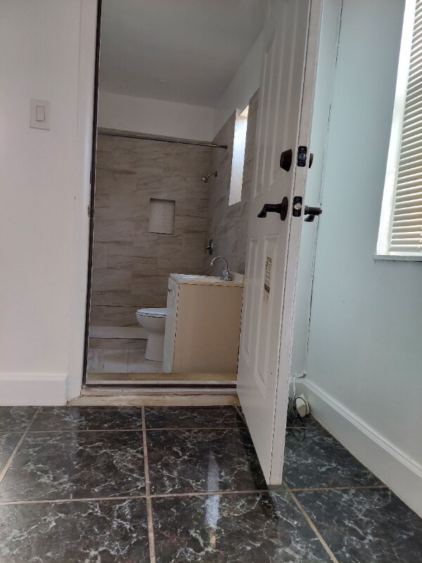 Building Photo - 2513 Grant St