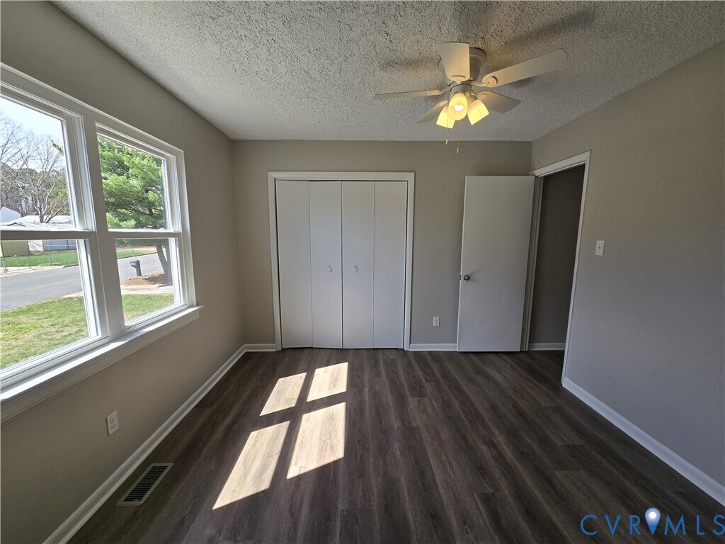 Building Photo - 10200 Stroud Ln