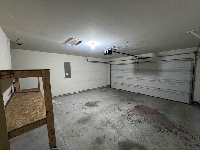 Building Photo - 9023 Kinnel Ln