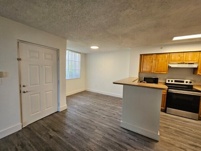 Building Photo - 12118 St.Andrews Pl