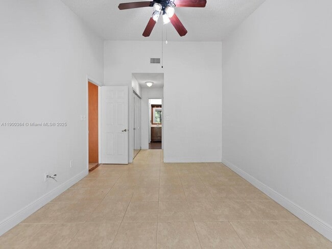 Building Photo - 9941 Costa Del Sol Blvd