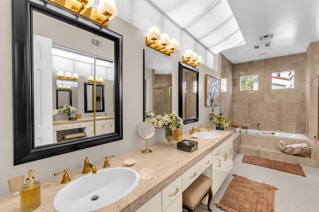 Building Photo - 75273 Spyglass Dr