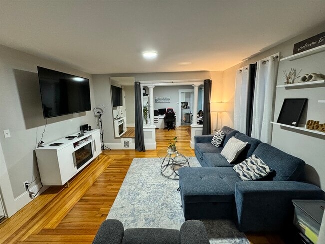 Building Photo - 55 Collins St