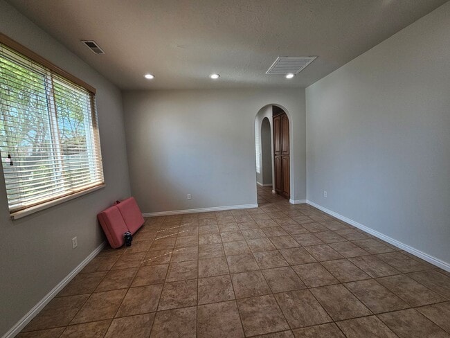 Building Photo - 3 Bedroom, North Salt Lake Gem with RV Parking, Workshop & Spacious Backyard Retreat