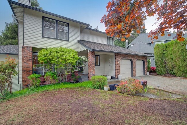 Building Photo - 5Bd/3.5Ba Newcastle House