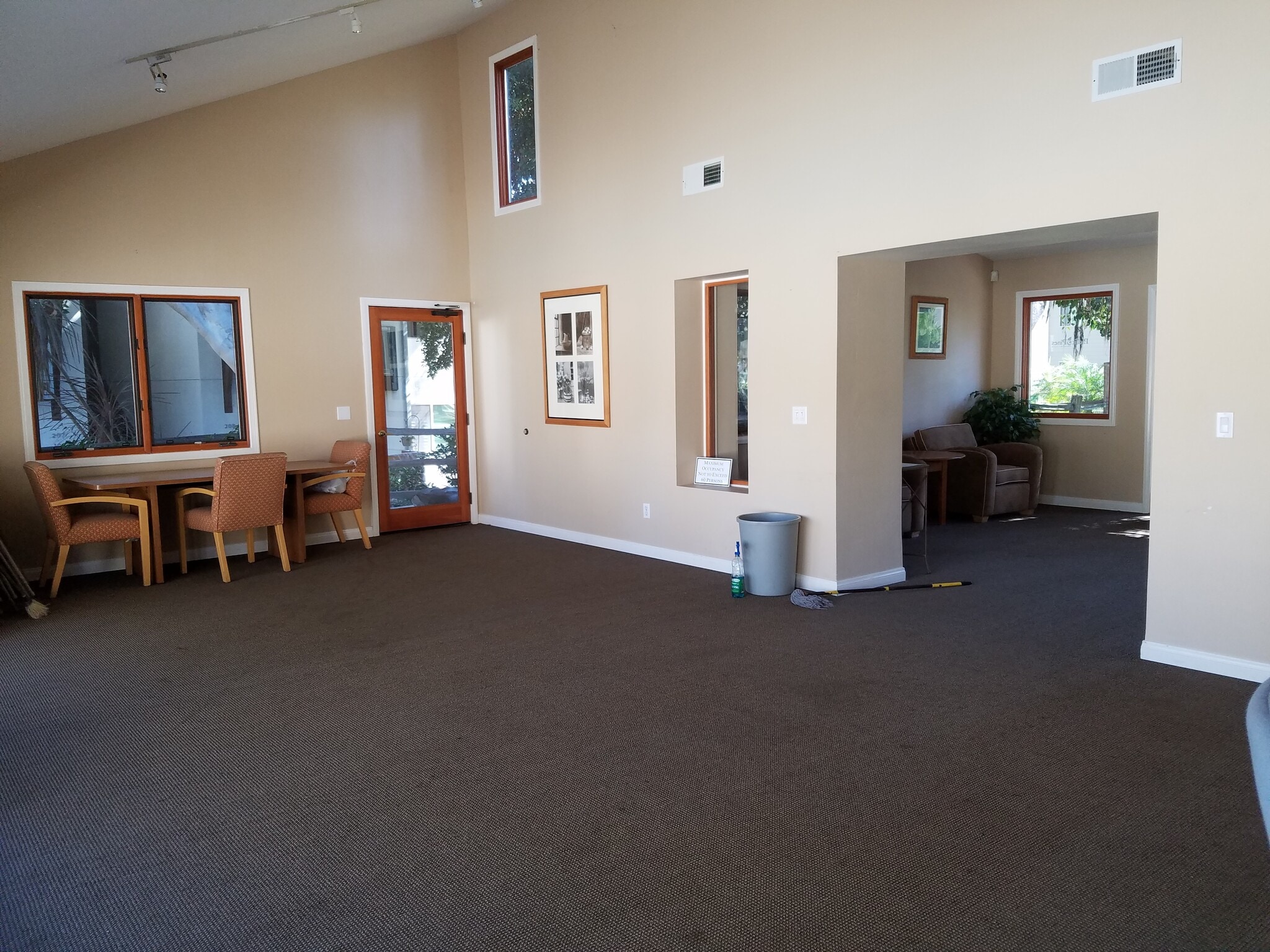 Building Photo - 1760 El Camino Real