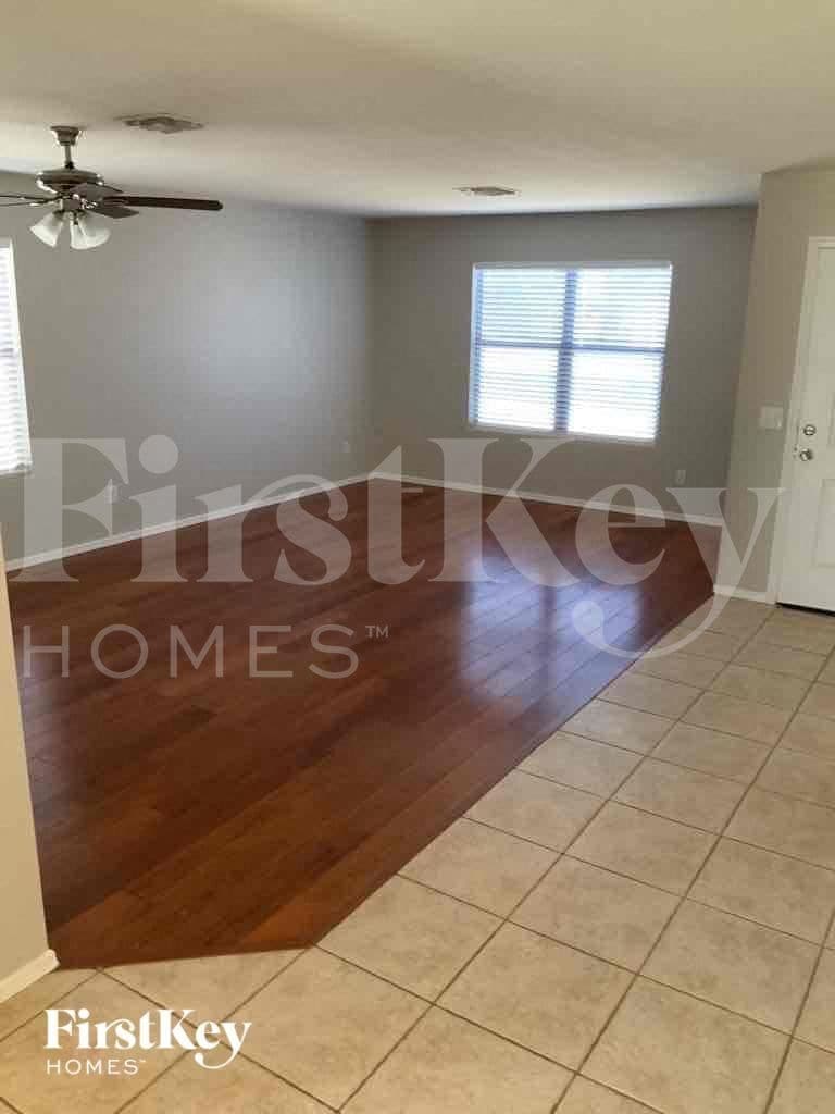 Building Photo - 15797 W Caribbean Ln