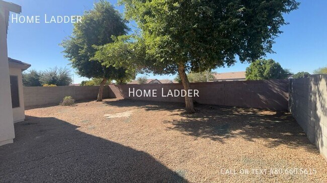 Building Photo - 15338 N 161st Dr