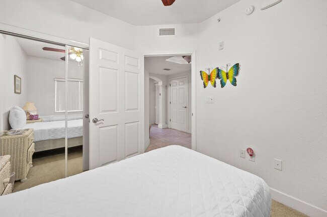 Building Photo - 817 Mystic Dr