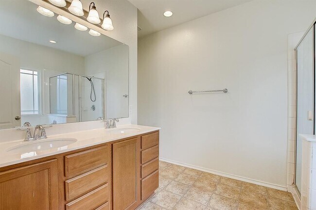 Building Photo - 5912 Sardinia Dr
