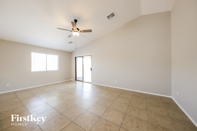 Building Photo - 10634 W Pima St