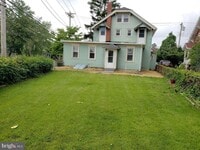 Building Photo - 3 N Summit Ave