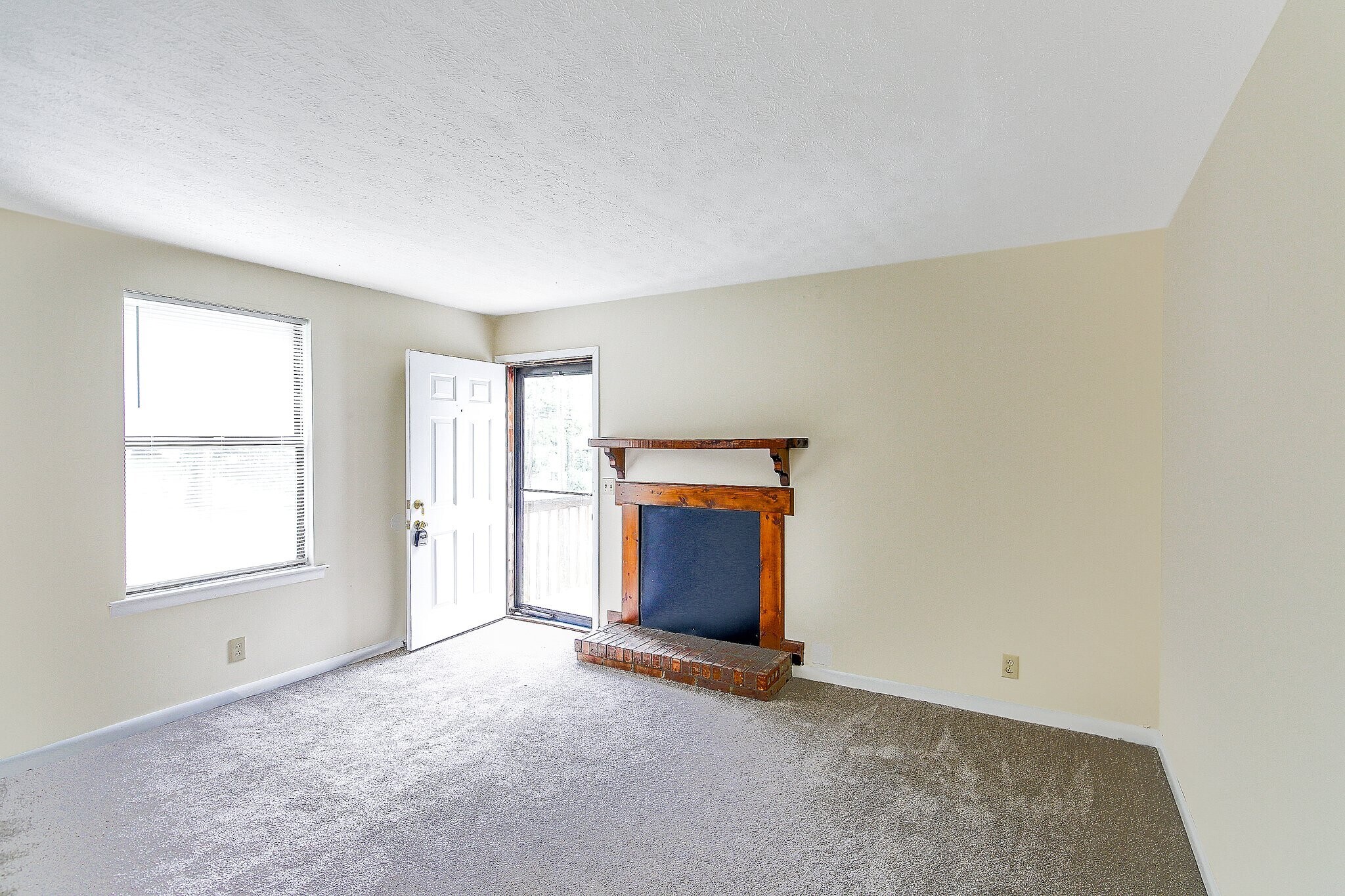 Building Photo - 3499 McGavock Pike