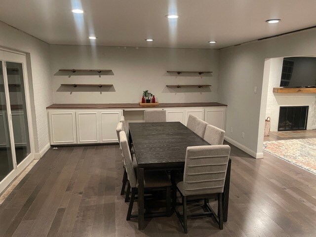 Building Photo - 7829 Royal Ln