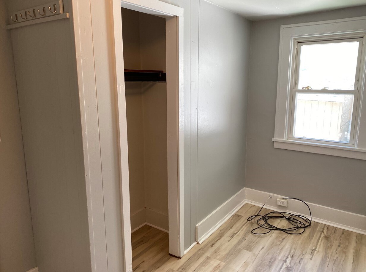 Building Photo - 7 Mill St