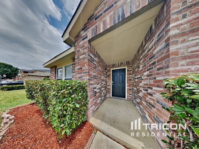 Building Photo - 3032 Cesareo Dr