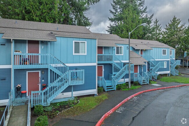 Building Photo - Royal Hills Apartments