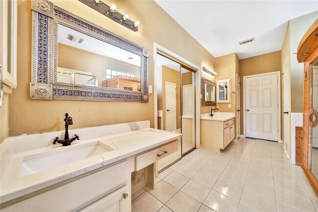 Building Photo - 4226 Merriweather St