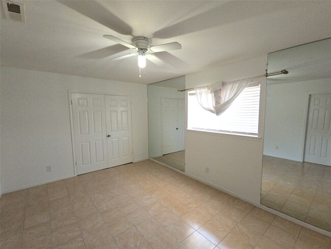 Building Photo - 14333 Memorial Dr