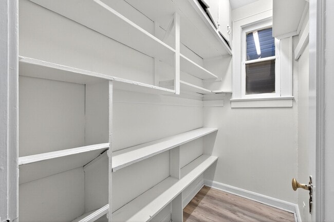 Building Photo - 784 Avenue C