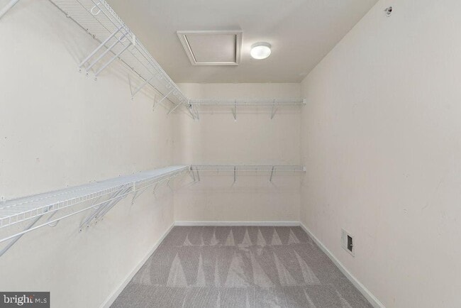 Building Photo - 14816 Mason Creek Cir