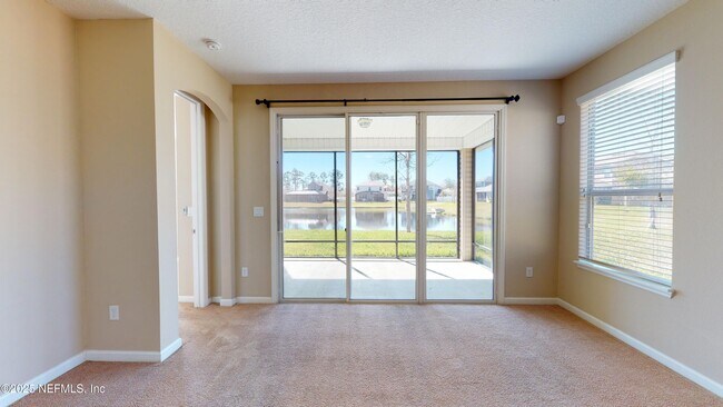 Building Photo - 15858 Lexington Park Blvd