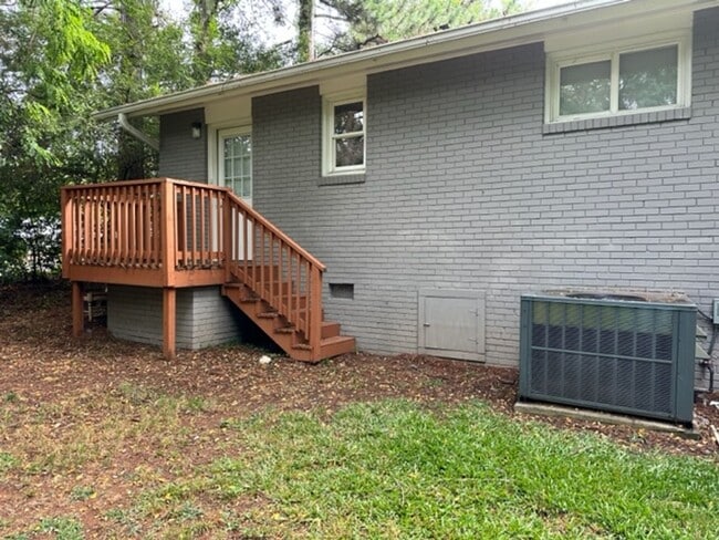 Building Photo - $1000 in Rent Savings + Lifestyle Bonus!! ...