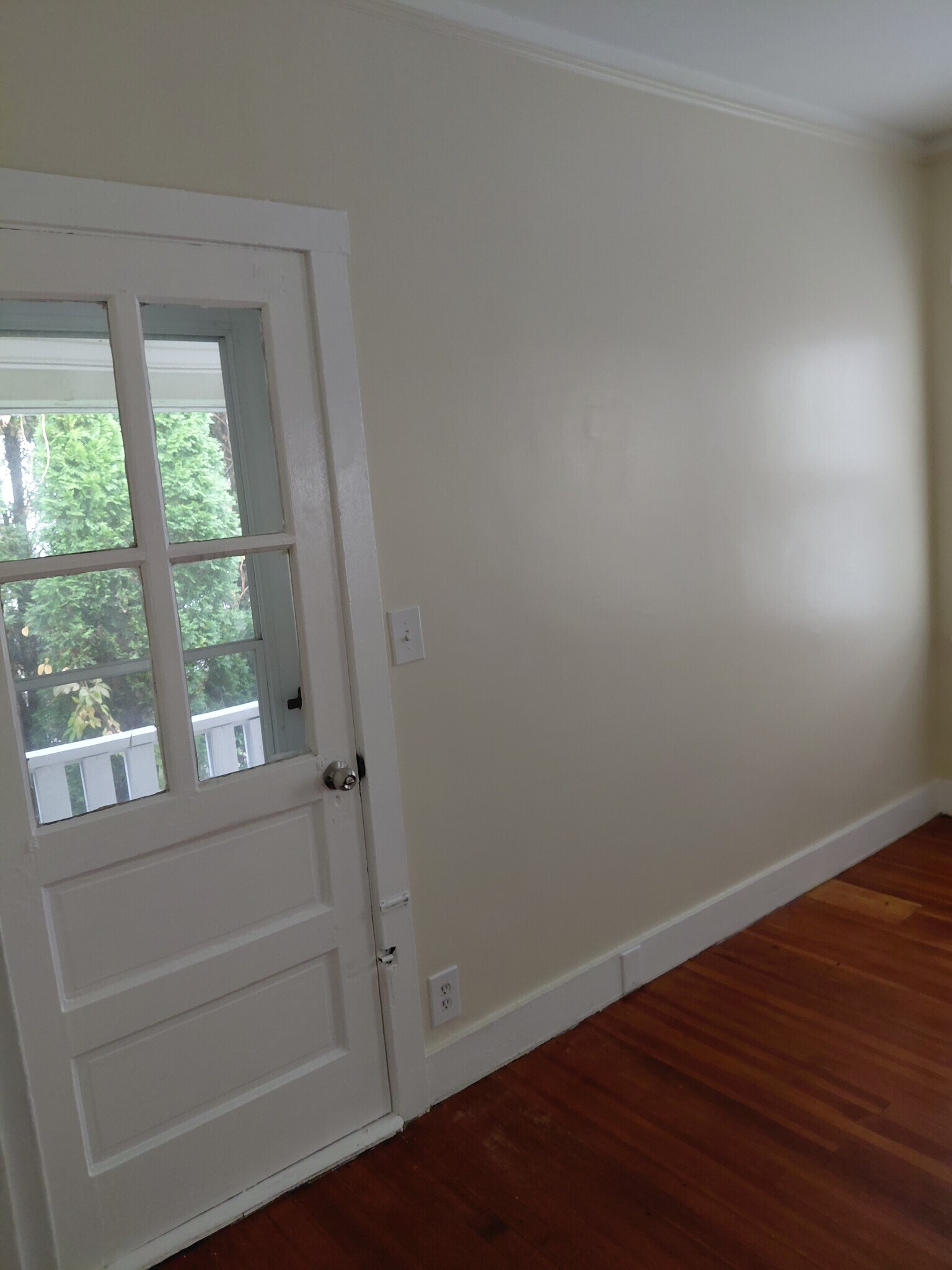 Door from main bedroom to a sm porch - 41 Saratoga Ave