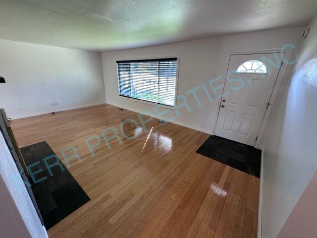 Building Photo - 1160 NW Bella Vista Pl