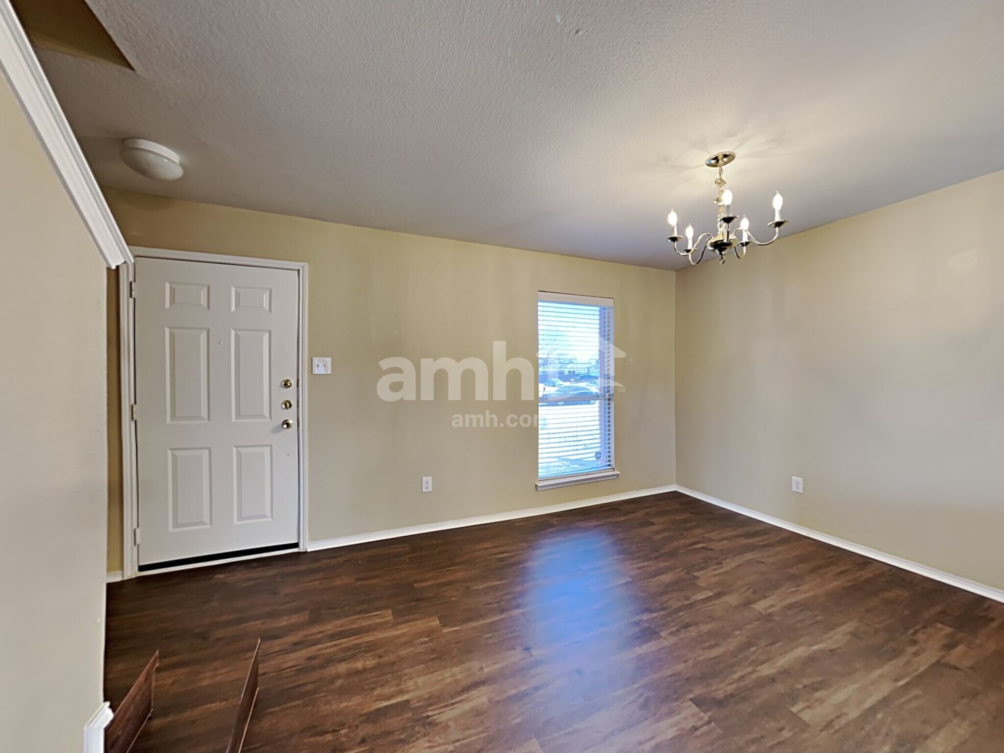 Building Photo - 2909 Kimbrough Ln