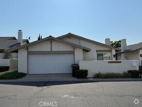 Building Photo - 6831 Foxborough Ct