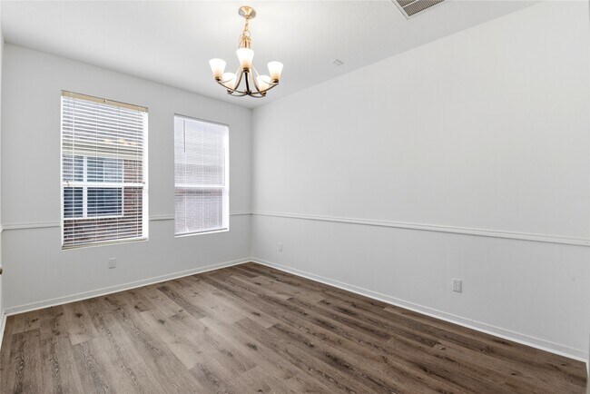 Building Photo - 18427 Grove Brook Ln