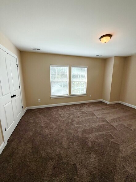 Building Photo - 12224 Huntersville Concord Rd