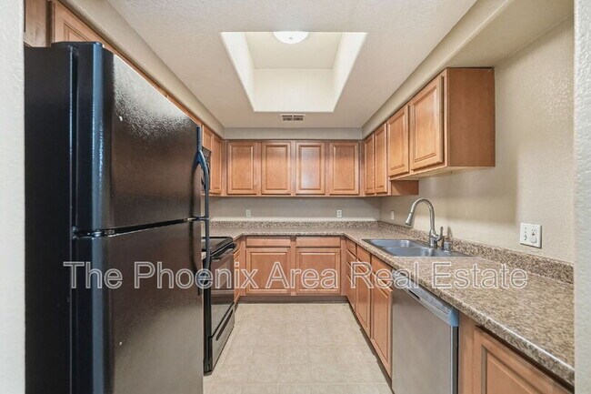 Building Photo - 3434 E Baseline Rd