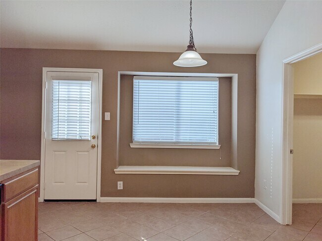 Building Photo - 3018 Rancher Hollow Ct