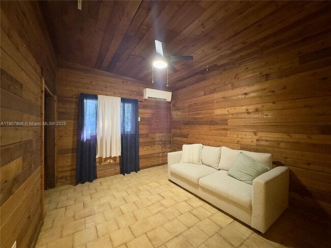 Building Photo - 154 Cocoa Dr