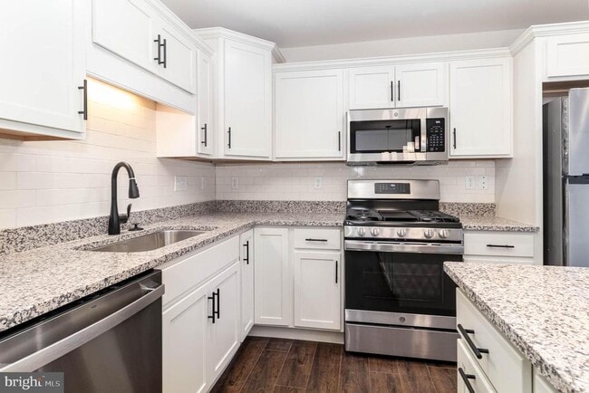 Building Photo - 8177 Haley Ct