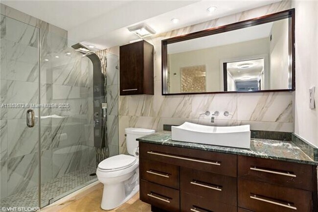 Building Photo - 2401 Collins Ave