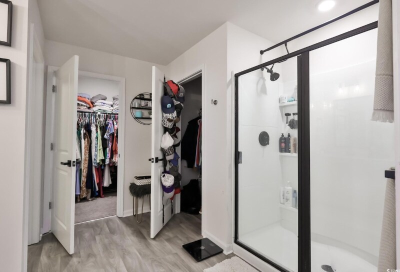 Building Photo - 843 67th Ave N