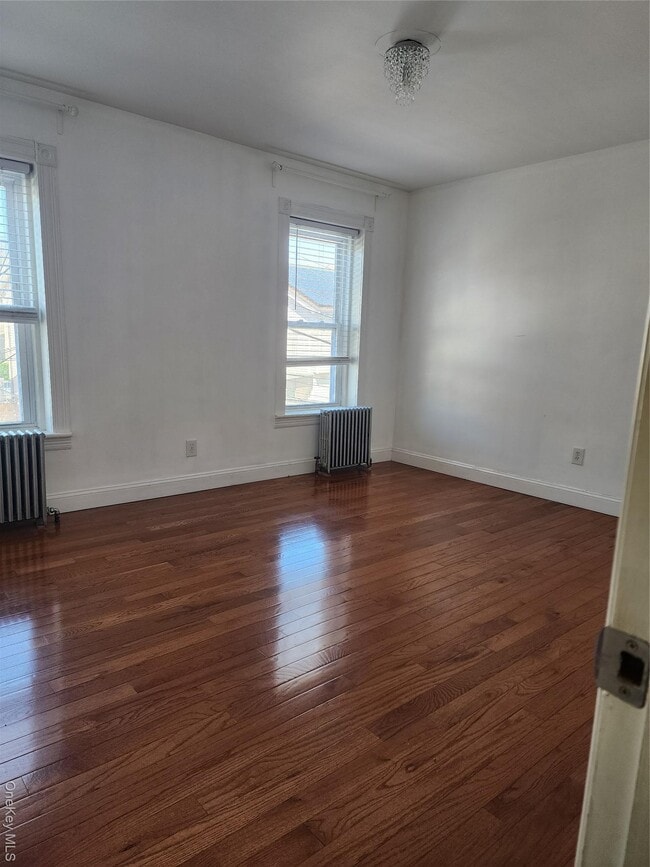 Building Photo - 11 Coonley Ct