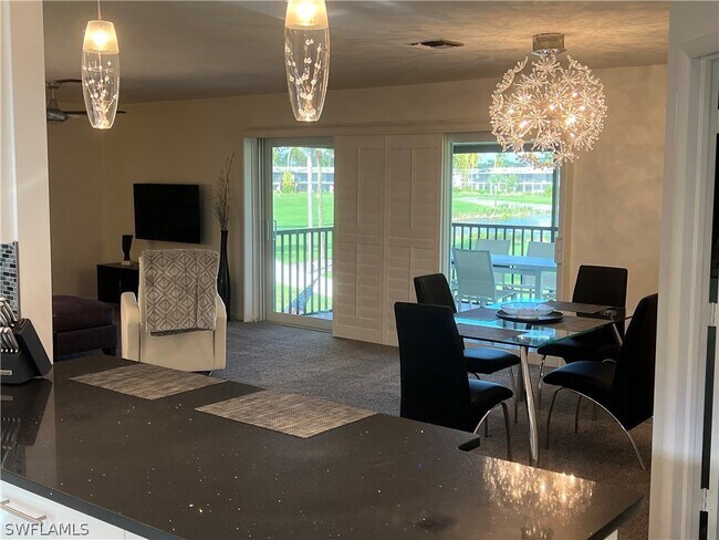 Building Photo - 348 Tern Dr