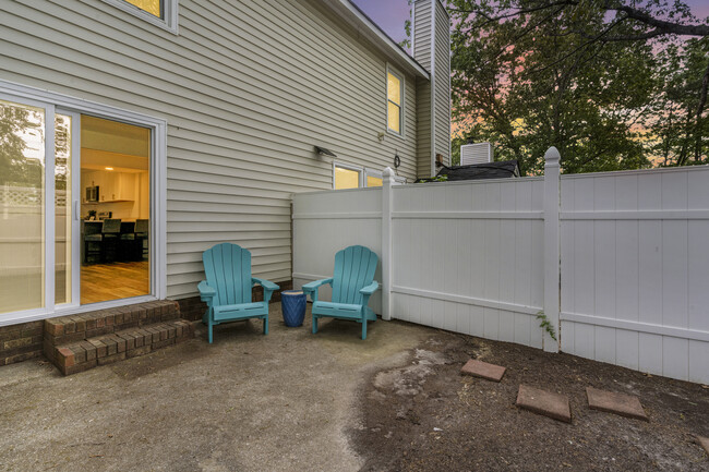 Building Photo - 2501 St Christopher Cir SW