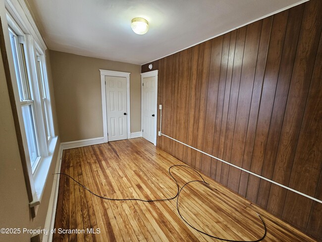 Building Photo - 777 Bennett St