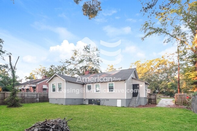 Building Photo - 1238 Briarwood Ave
