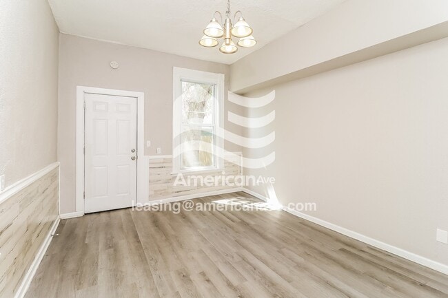 Building Photo - 1525 Greenup St