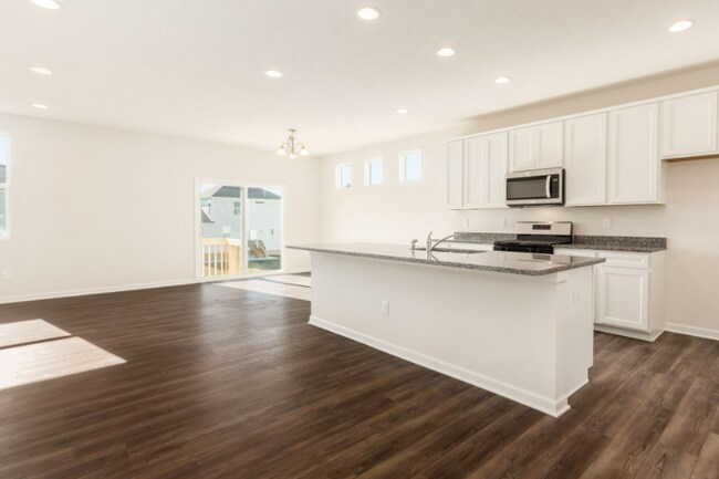 Building Photo - 317 Raccoon Ave