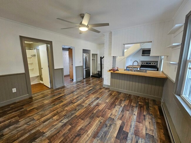 Building Photo - 97 Mule Academy Rd